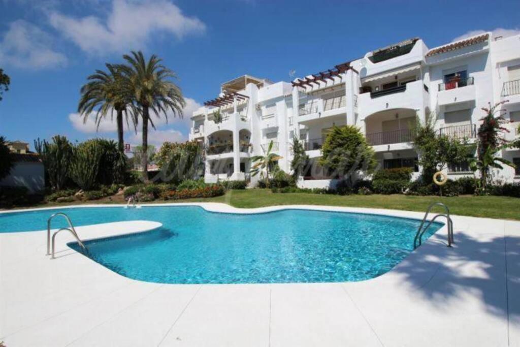 Oasis Sun Beach Costa Del Sol Apartment Estepona Exterior photo